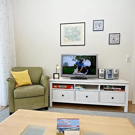 Steinmarner Stadtvilla, App 9 * クックスハーフェン